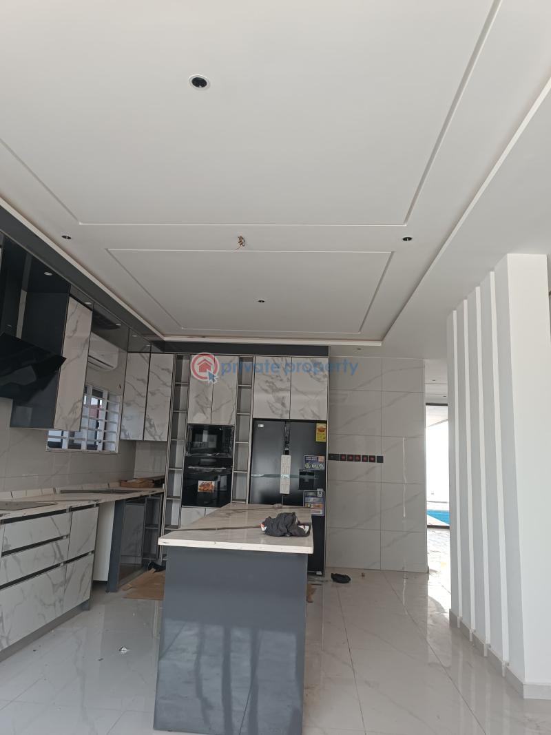 5 bedroom House For Sale Adenta Municipal Accra - 6
