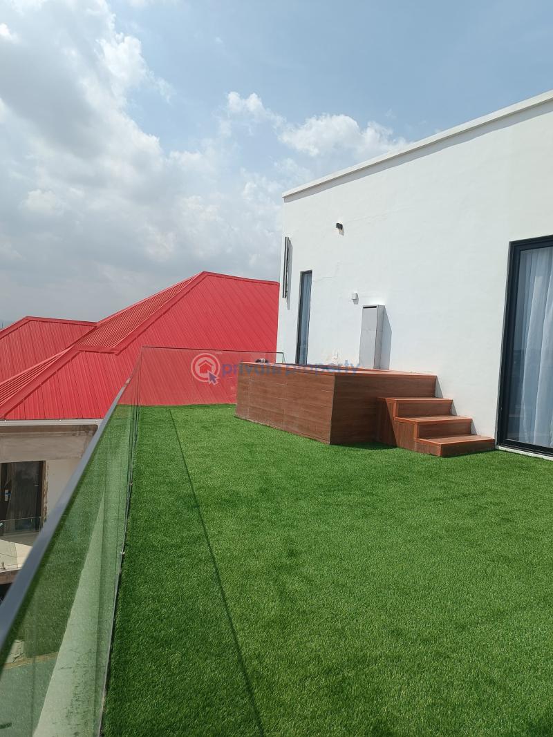 6 bedroom Detached Duplex For Sale East Legon Accra - 11