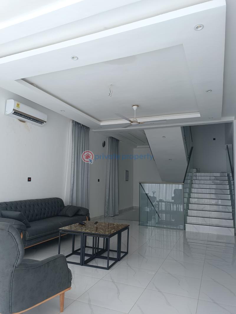 6 bedroom Detached Duplex For Sale East Legon Accra - 2