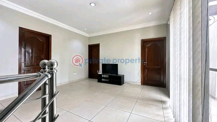 3 bedroom Townhouse For Rent Dzorwulu Accra - 2