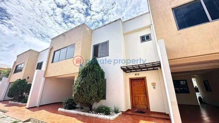 3 bedroom Townhouse For Sale Dzorwulu Accra - 13
