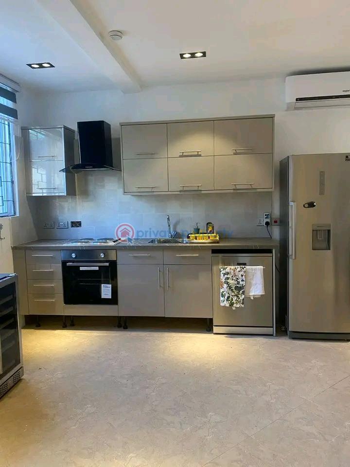 4 bedroom Townhouse For Rent Cantonments Accra - 7