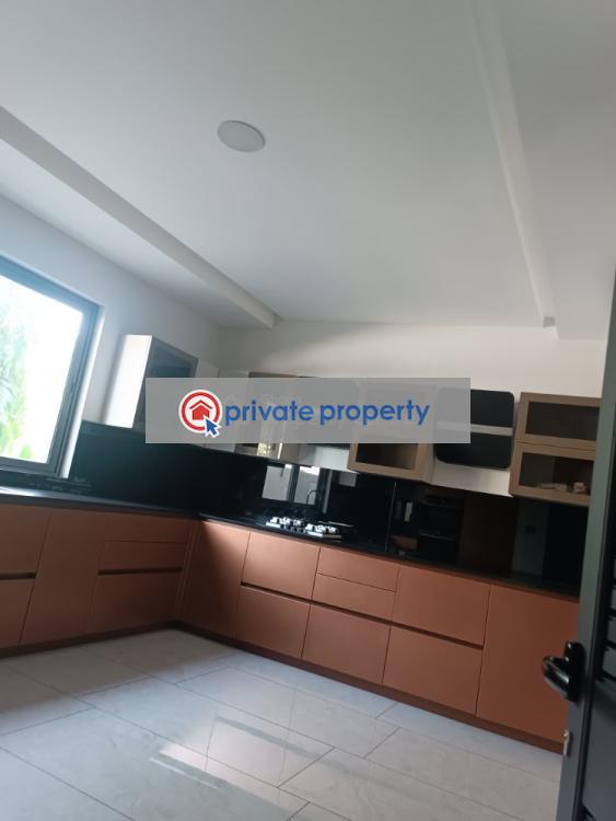 3 bedroom Townhouse For Sale Airport Residential Area Accra - 11