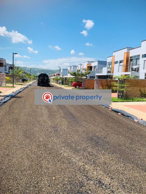 3 bedroom Semi detached Duplex For Sale &nbsp;estate Oyarifa La Nkwantanang Madina Municipal Accra - 6