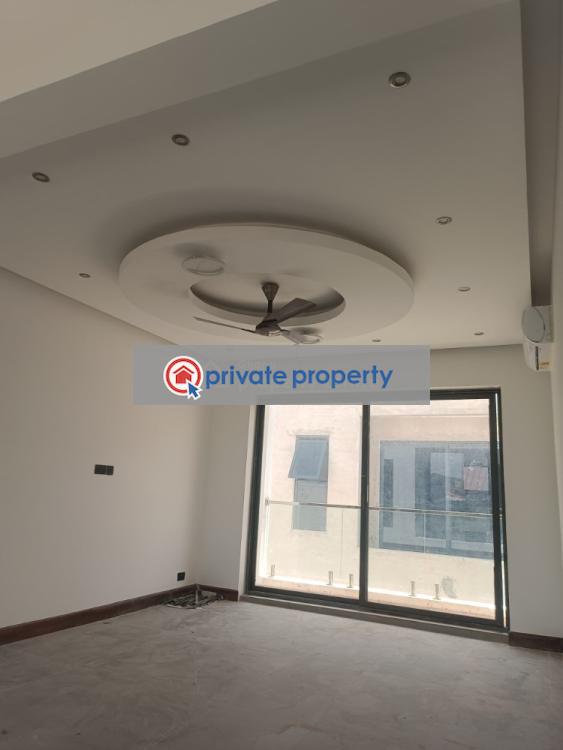6 bedroom House For Sale Spintex Accra - 6