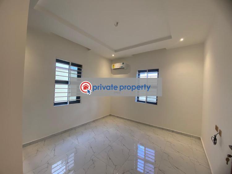 5 bedroom Detached Duplex For Sale &nbsp;lakeside Adenta Municipal Accra - 3