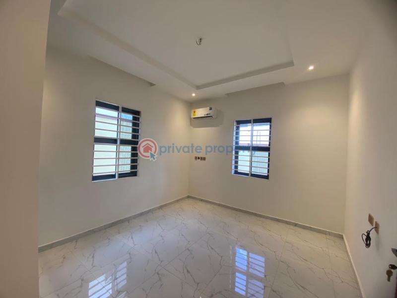 5 bedroom House For Sale Lakeside Estates. Adenta Municipal Accra - 3