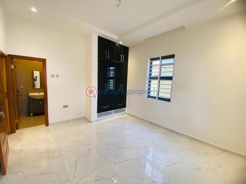 5 bedroom House For Sale Lakeside Estates. Adenta Municipal Accra - 6