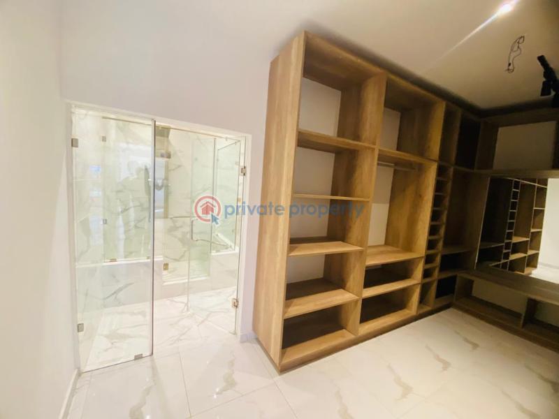 5 bedroom House For Sale Lakeside Estates. Adenta Municipal Accra - 11