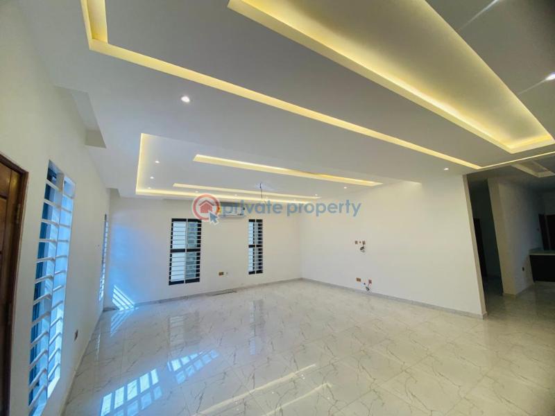 5 bedroom House For Sale Lakeside Estates. Adenta Municipal Accra - 8