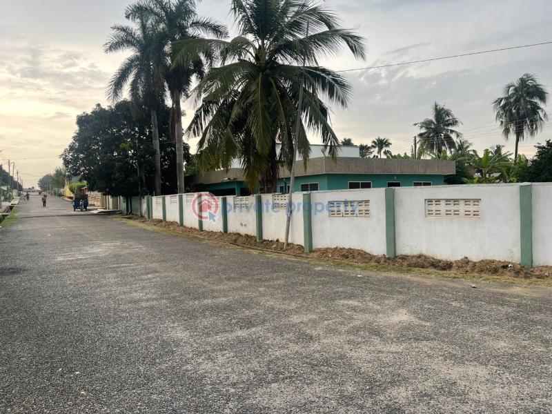 4 bedroom Land For Sale Cfc Estate Achimota Accra - 1
