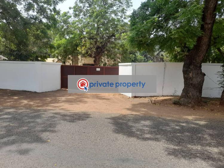 Mixed use Land For Sale North Ridge Accra - 0