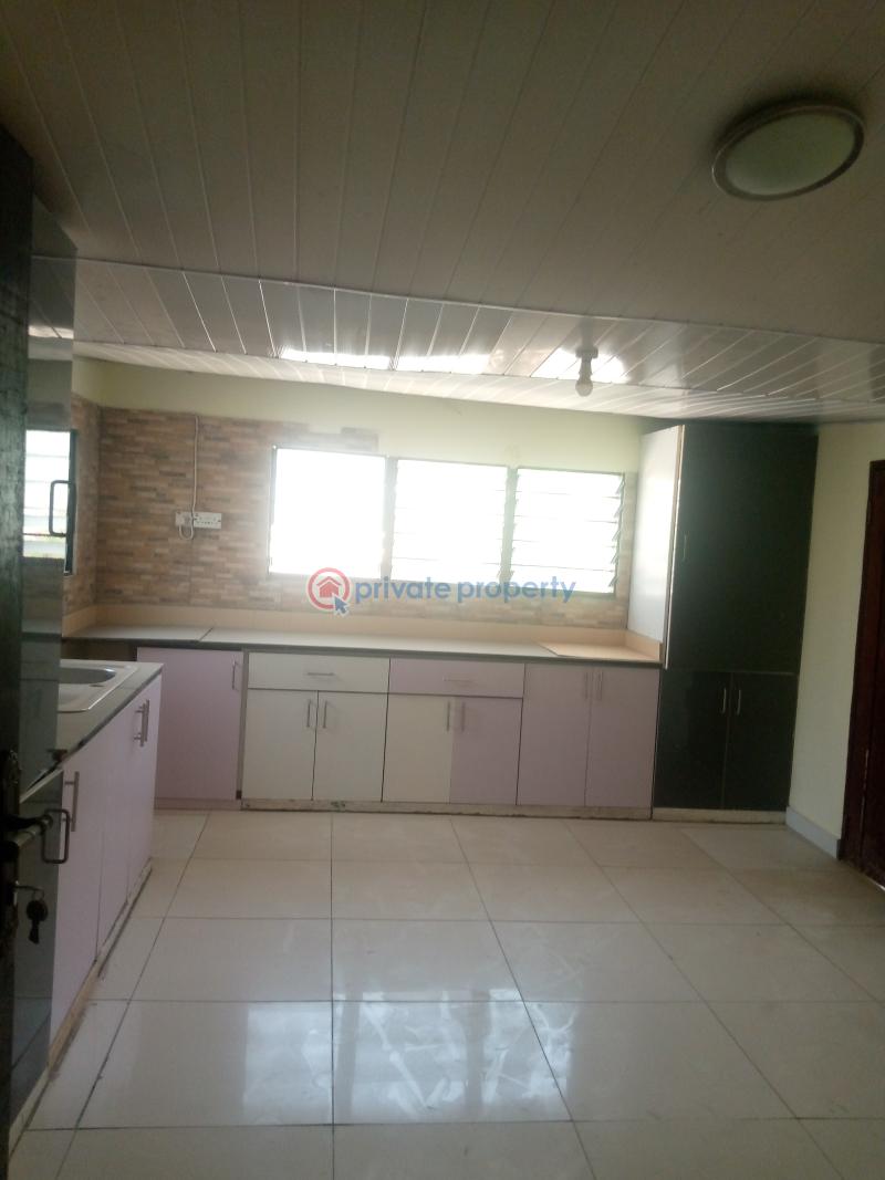 4 bedroom House For Sale Nyaniba Estate Osu Road Accra - 7