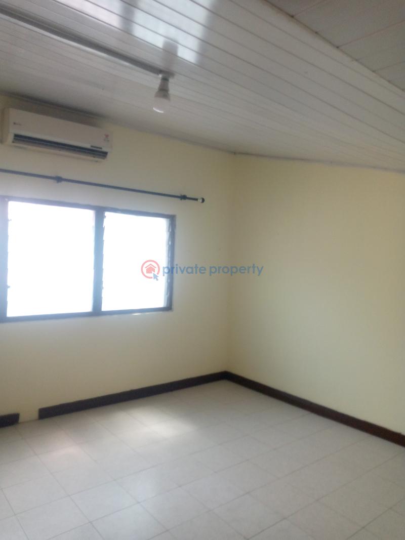4 bedroom House For Sale Nyaniba Estate Osu Road Accra - 4