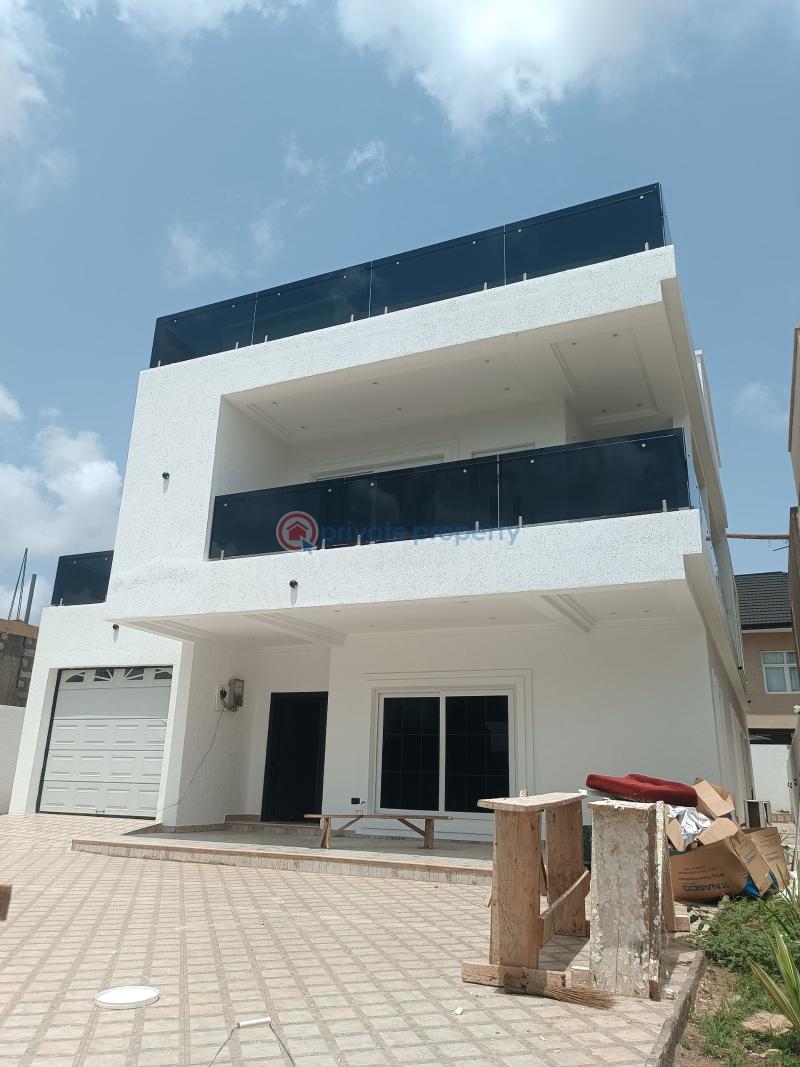 7 bedroom House For Sale East Legon Accra - 20