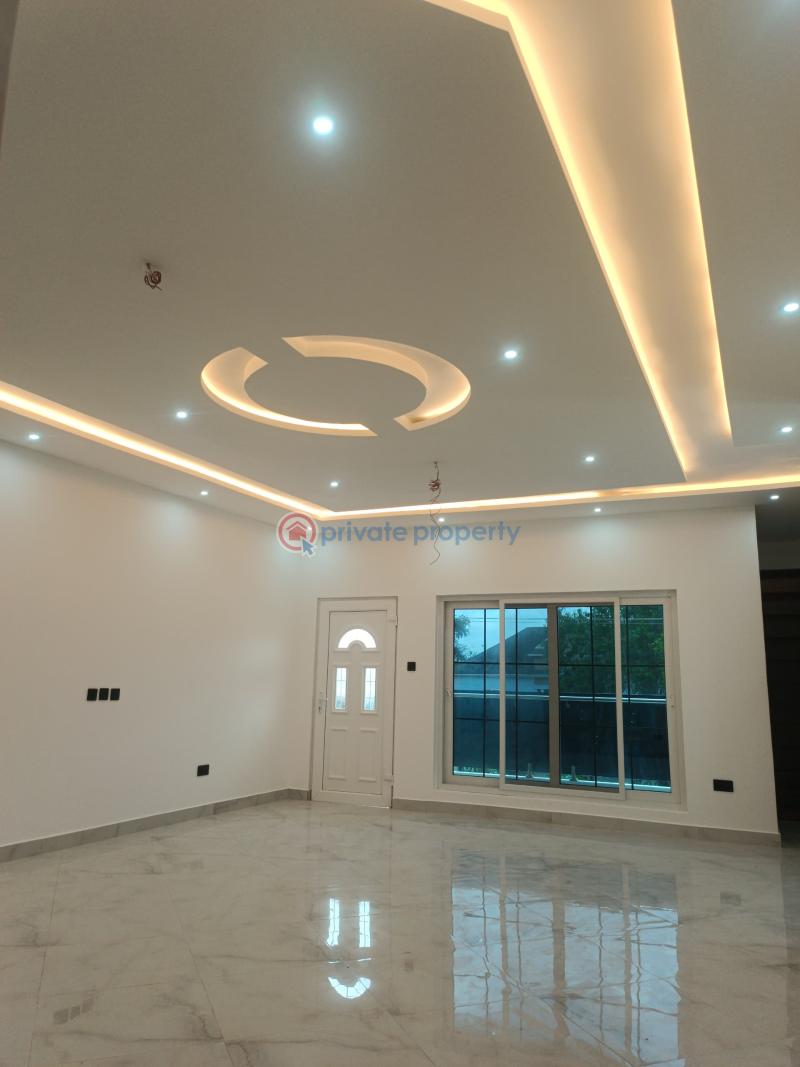 7 bedroom House For Sale East Legon Accra - 9