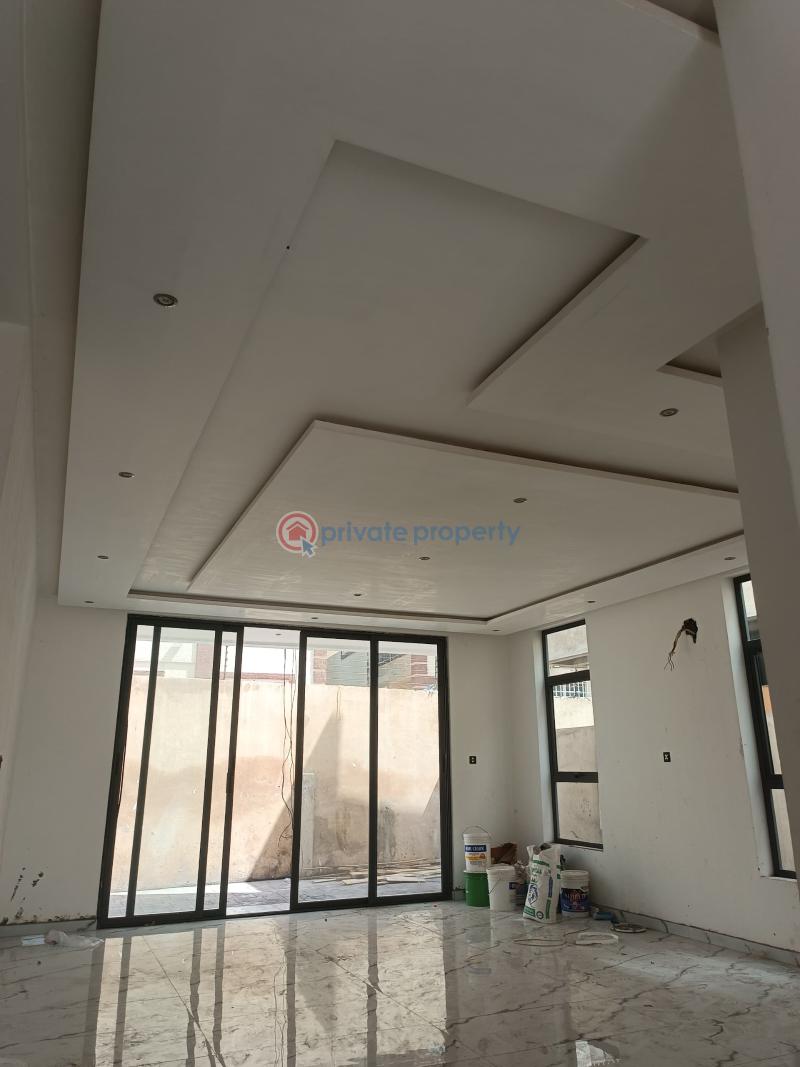 4 bedroom House For Sale School Junction Adjiringanor East Legon Accra - 4