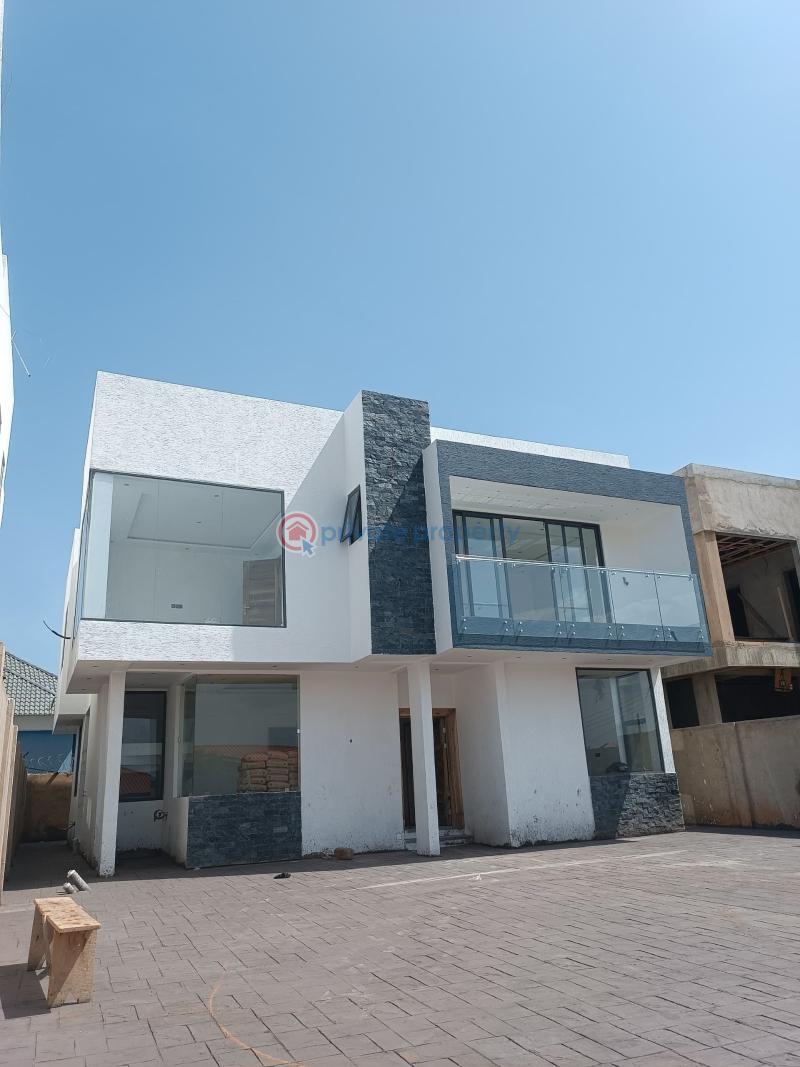 4 bedroom House For Sale School Junction Adjiringanor East Legon Accra - 0