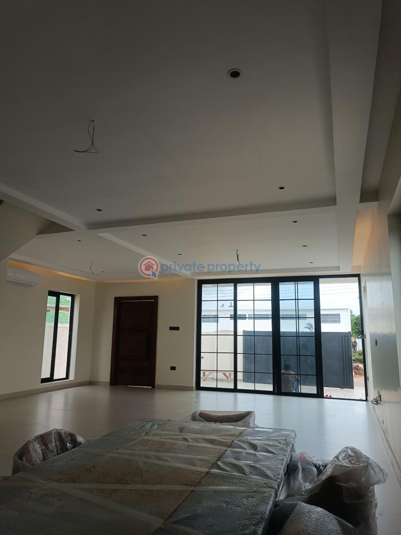 5 bedroom House For Sale Dzorwulu Accra - 2