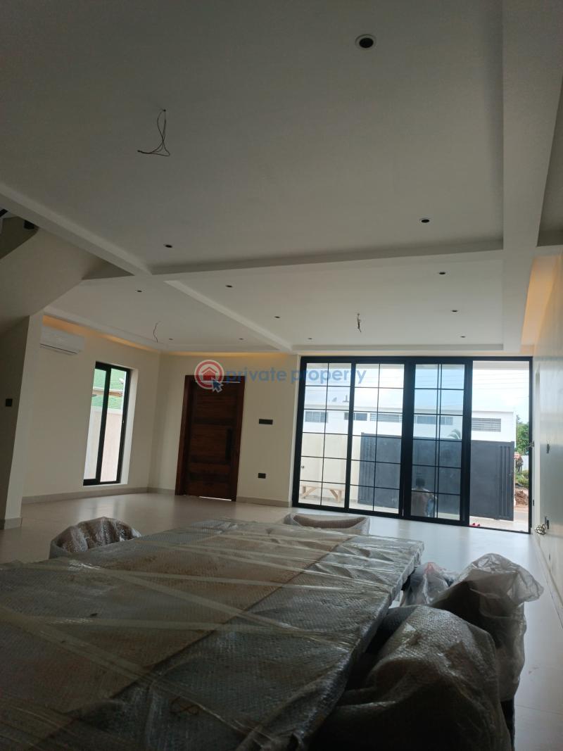 5 bedroom House For Sale Dzorwulu Accra - 1