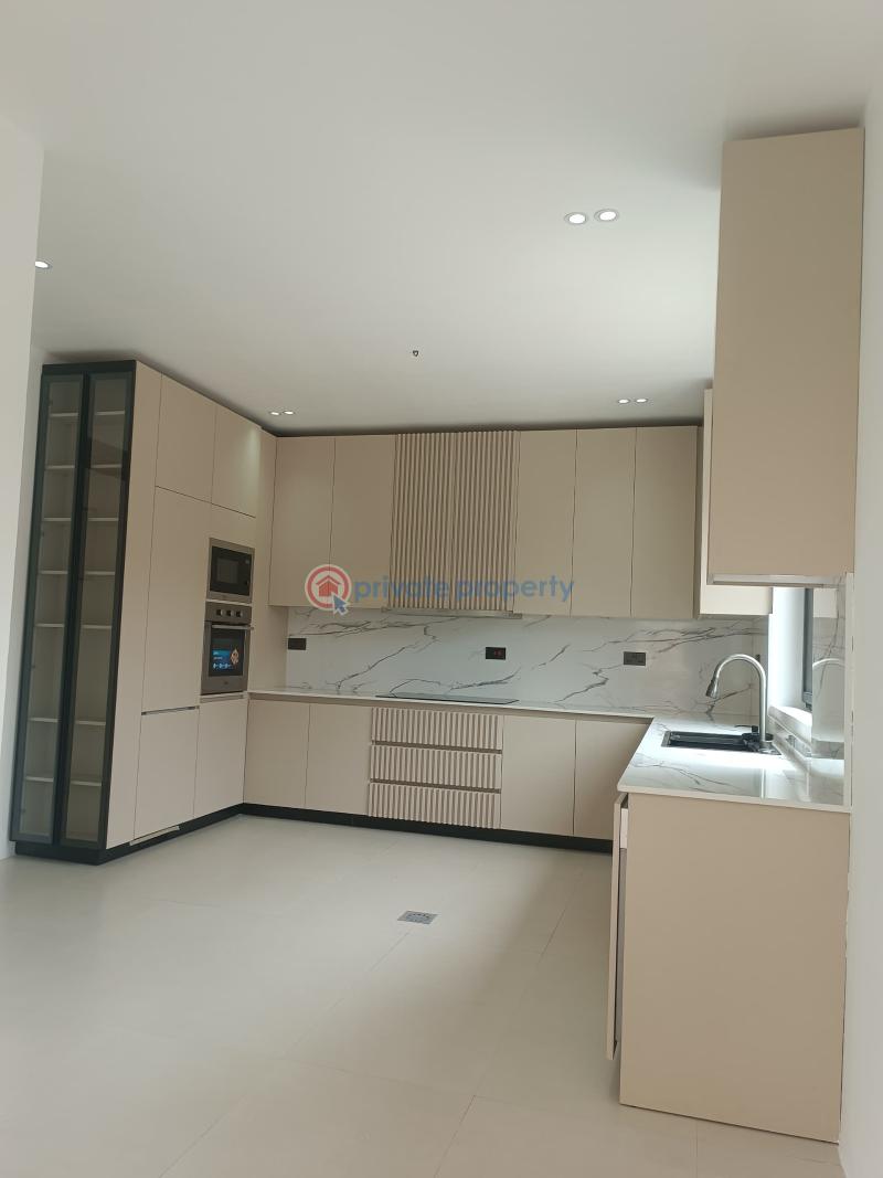 5 bedroom House For Sale Dzorwulu Accra - 15