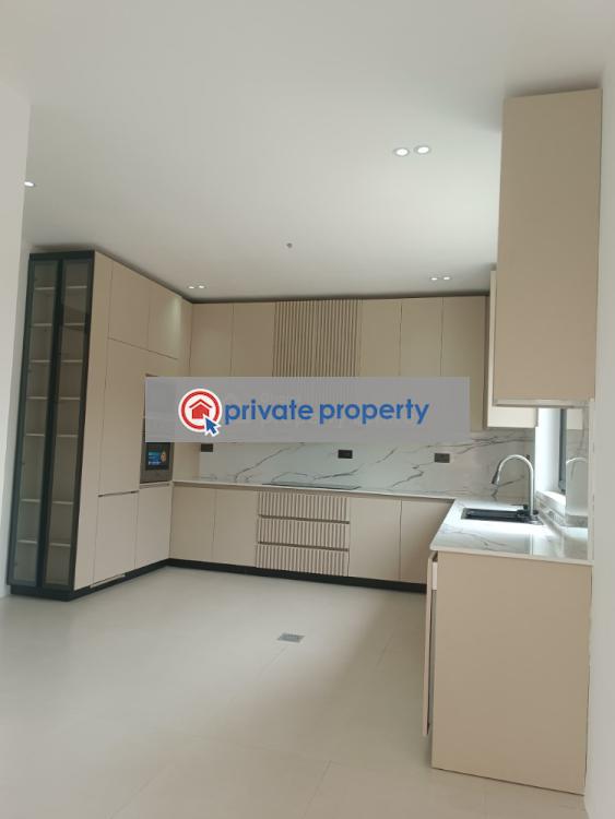 5 bedroom Detached Duplex For Sale Dzorwulu Accra - 3