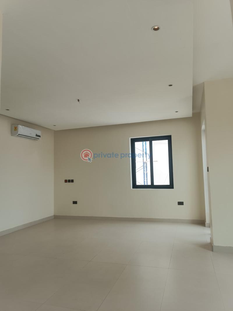 5 bedroom House For Sale Dzorwulu Accra - 12