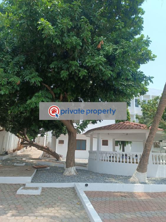 18 bedroom Commercial Property For Sale Kwashieman Accra - 3
