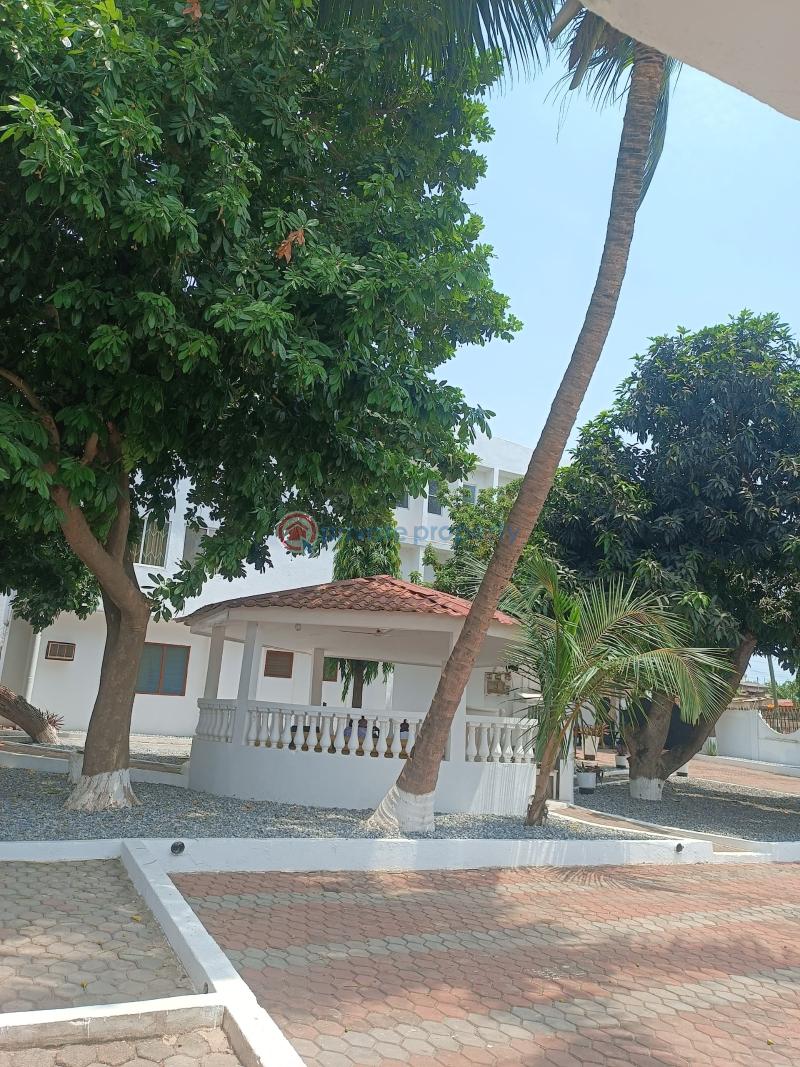 10 bedroom Commercial Property For Sale Kwashieman Accra - 5