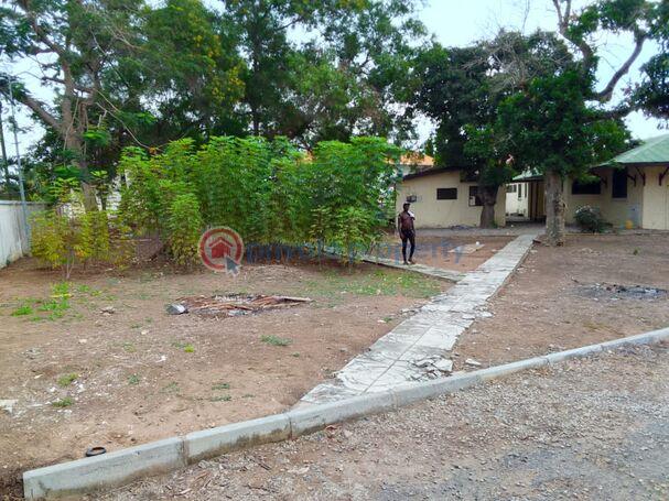 Land For Sale Capitol Restuarant Area Cantonments Accra - 3