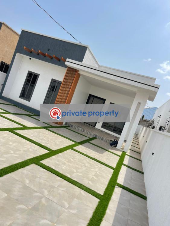 3 bedroom Detached Bungalow For Sale &nbsp;lakeside Estate Adenta Municipal Accra - 1