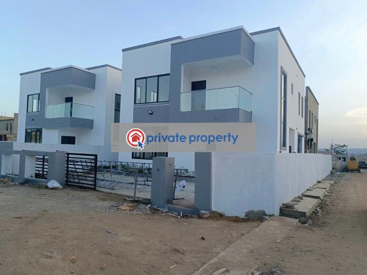 3 bedroom House For Sale &nbsp;oyarifa La Nkwantanang Madina Municipal Accra - 3