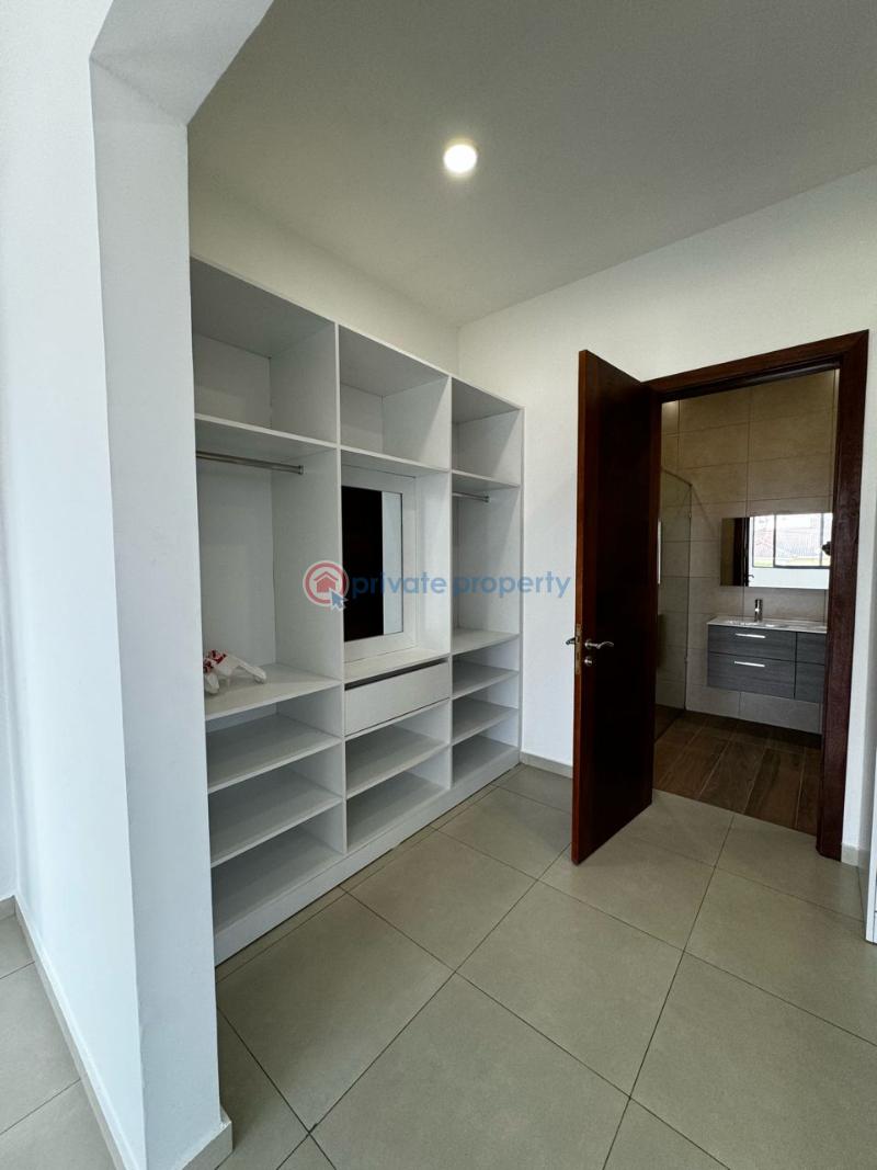 4 bedroom House For Sale Community 20 Comm 18 Spintex Accra - 1