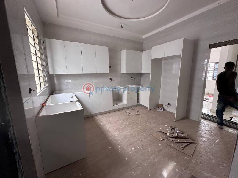 3 bedroom House For Sale Asphalt Road All Out Spintex Road Accra - 4