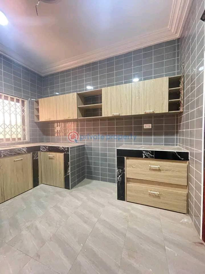 3 bedroom House For Rent Spintex Accra - 8