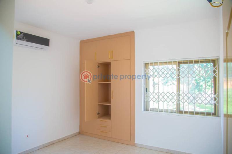 4 bedroom Detached Duplex For Sale Regimanuel Gray Estate, East Airport Spintex Road Accra - 17
