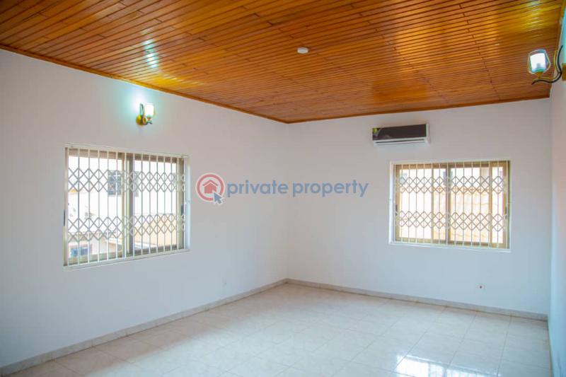 4 bedroom Detached Duplex For Sale Regimanuel Gray Estate, East Airport Spintex Road Accra - 23