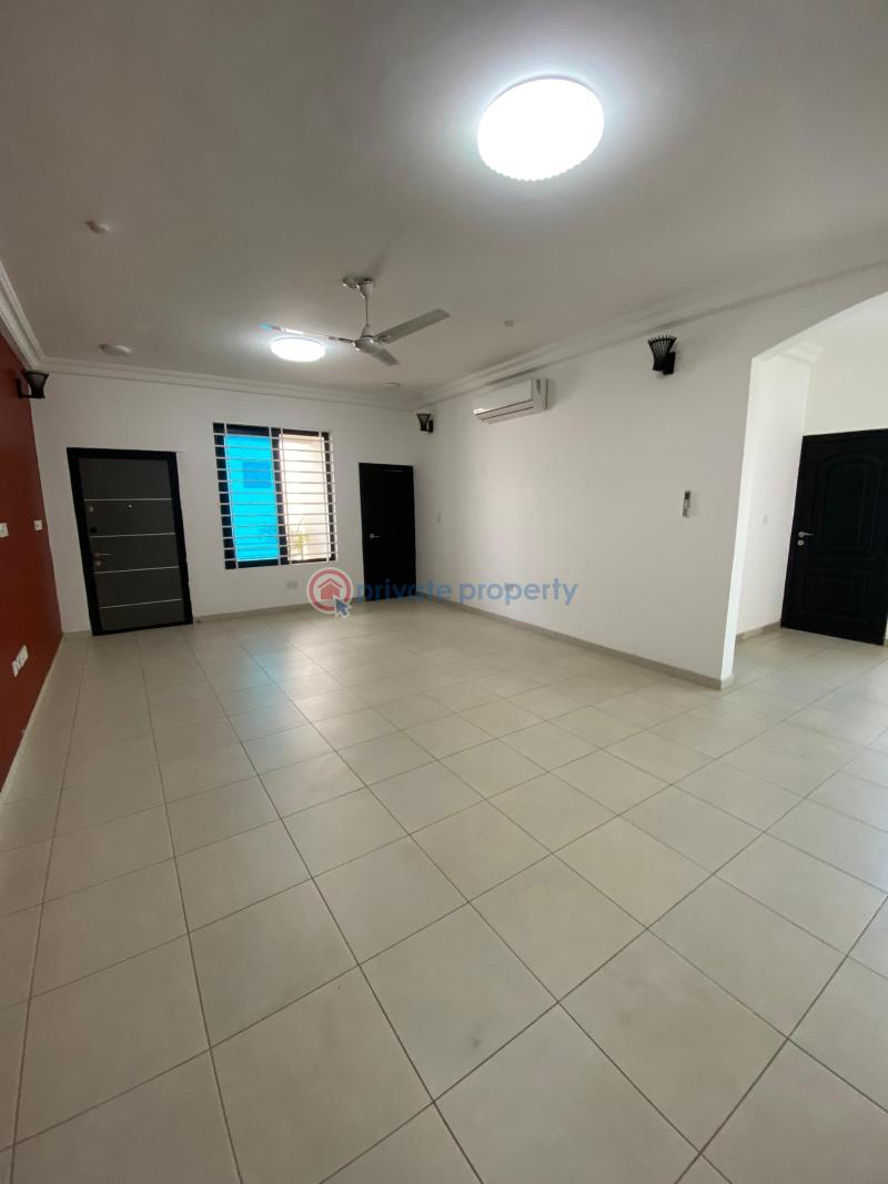 2 bedroom Apartment For Rent East Airport Airport Residential Area Accra - 12