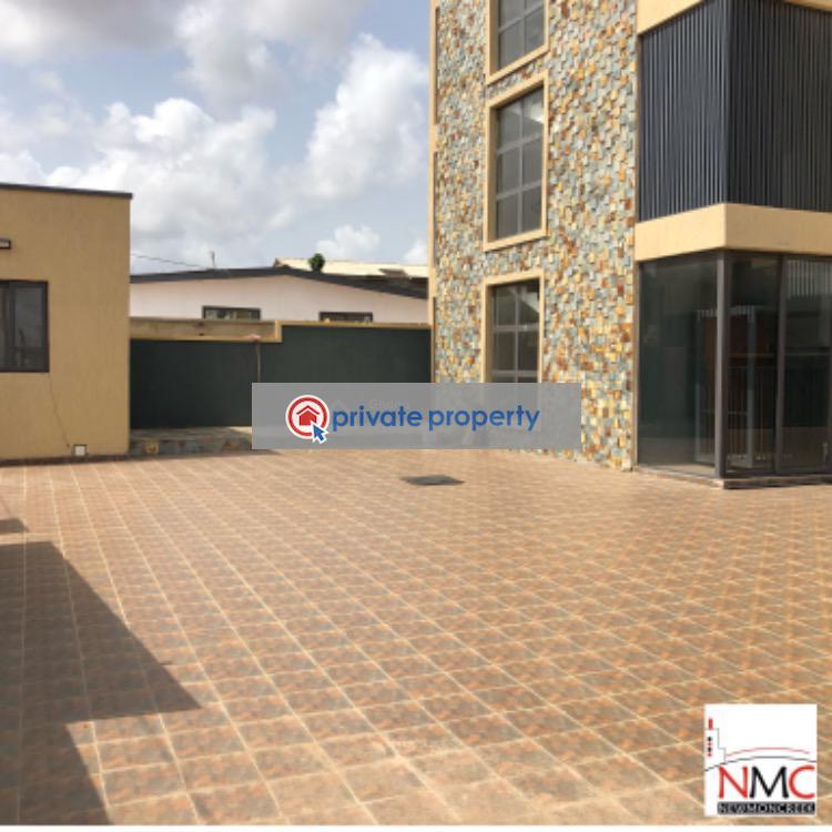 13 bedroom Block of Flats For Sale &nbsp;ashale Botwe Highways Adenta Municipal Accra - 2