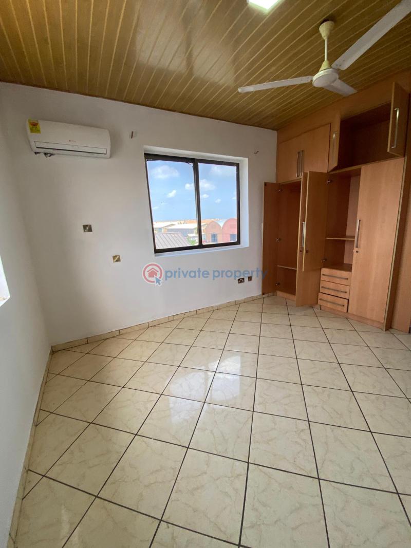 2 bedroom Apartment For Rent Estate Airport East Airport Airport Residential Area Accra - 3