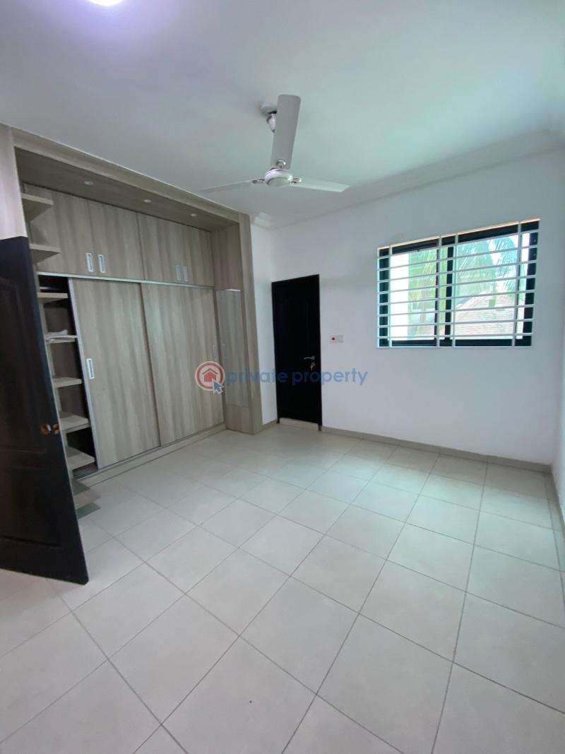 2 bedroom Apartment For Rent East Airport Airport Residential Area Accra - 11