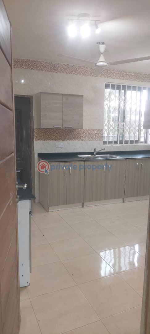 3 bedroom Apartment For Rent Tesano Accra - 8