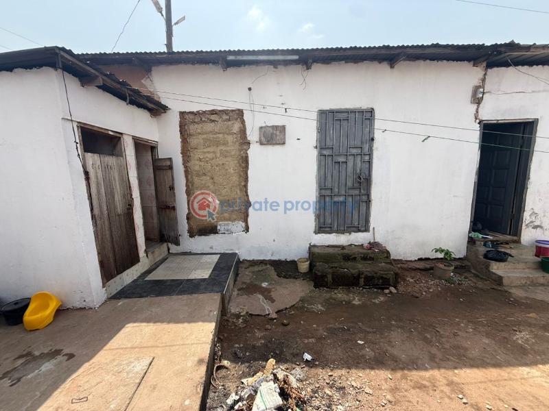 6 bedroom Apartment For Sale Sowutoum Omanjour Sowutuom Ga Central Municipal Accra - 2