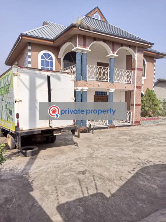 6 bedroom Detached Bungalow For Sale &nbsp;ablekuma Canada Accra Metropolitan  - 2