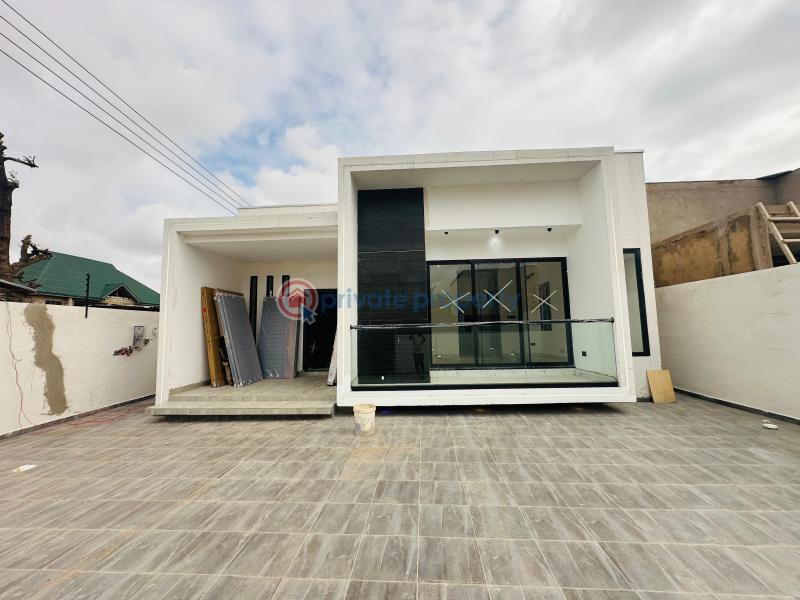3 bedroom House For Sale Lakeside Estates. Adenta Municipal Accra - 0