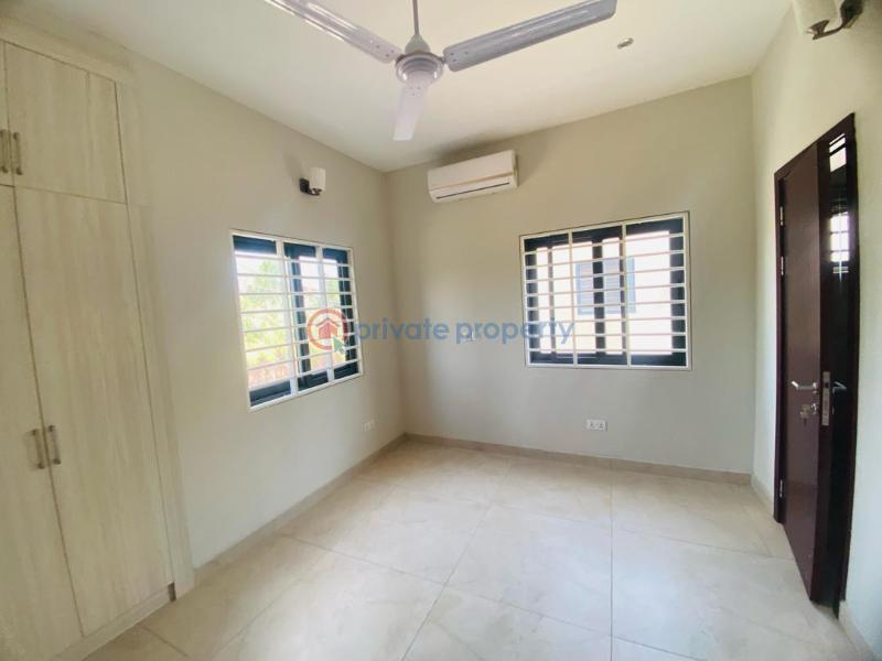 3 bedroom House For Sale Ecowas Road North Legon Accra - 4