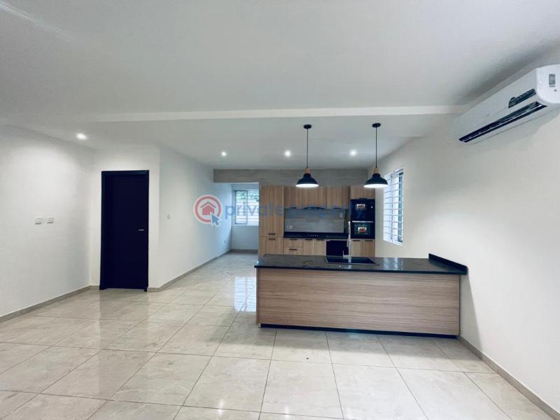 4 bedroom Detached Duplex For Sale Lakeside Estates. Adenta Municipal Accra - 7
