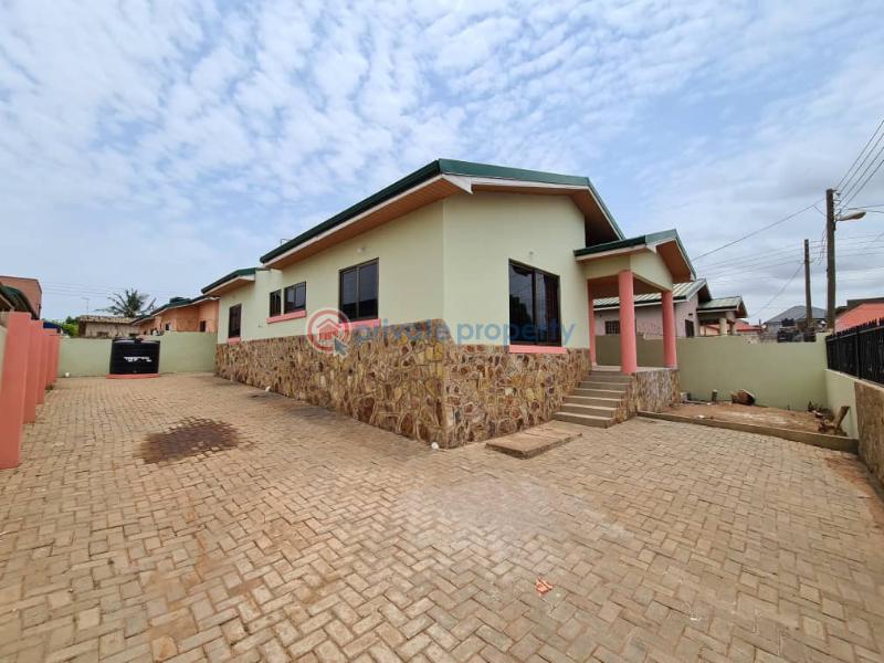 3 bedroom Apartment For Sale Ashorman Agbogba North Legon Accra - 19