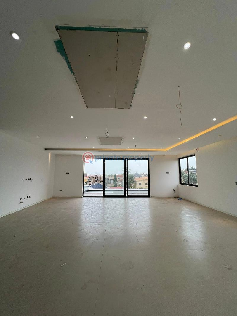 6 bedroom House For Sale Dell International Hospital Enclaves East Legon Accra - 5