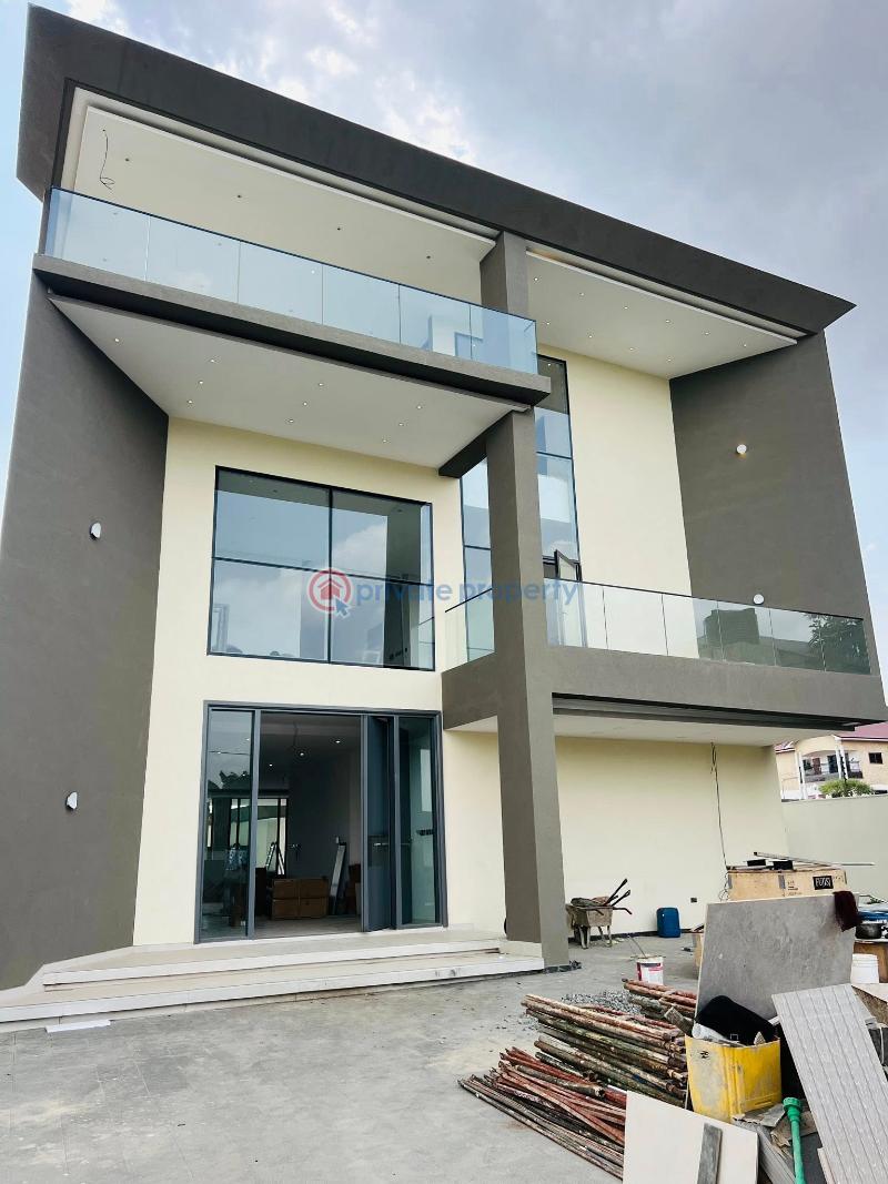 6 bedroom House For Sale Dell International Hospital Enclaves East Legon Accra - 0